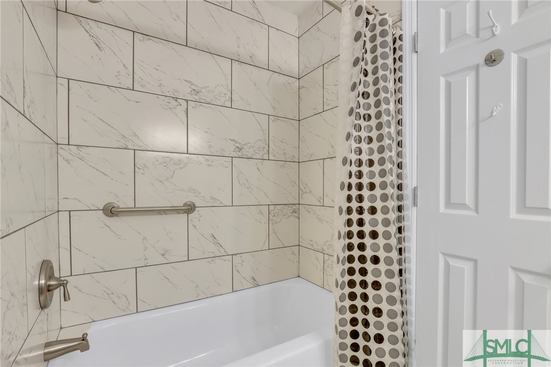 15 E Longview Bluff Road 15
