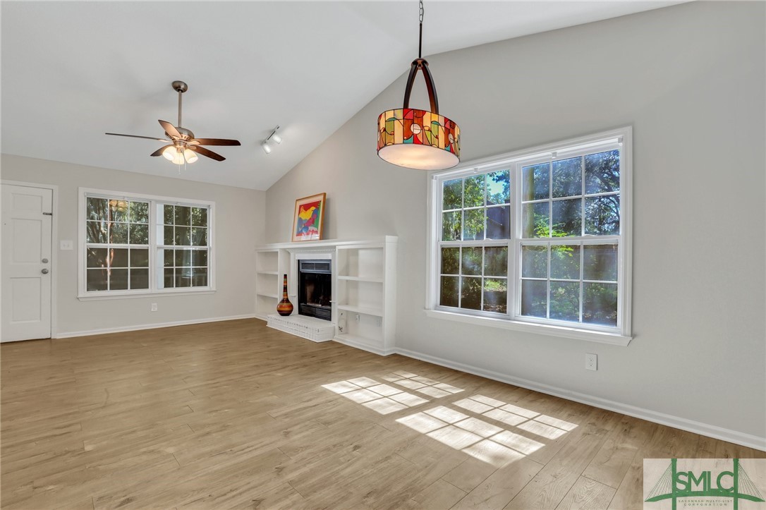 15 E Longview Bluff Road 15