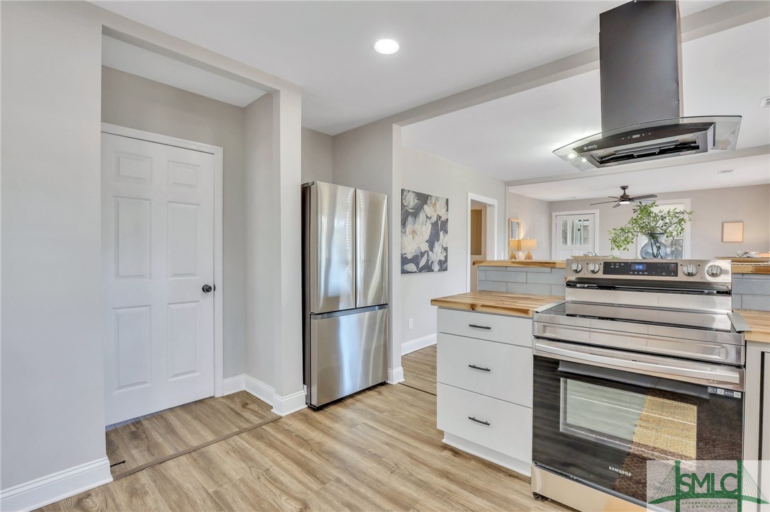 2120 New York Avenue