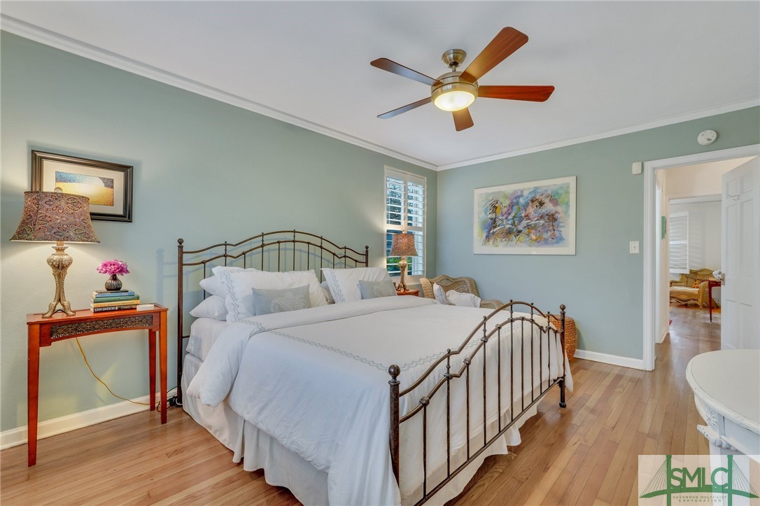 6 E 53rd Street