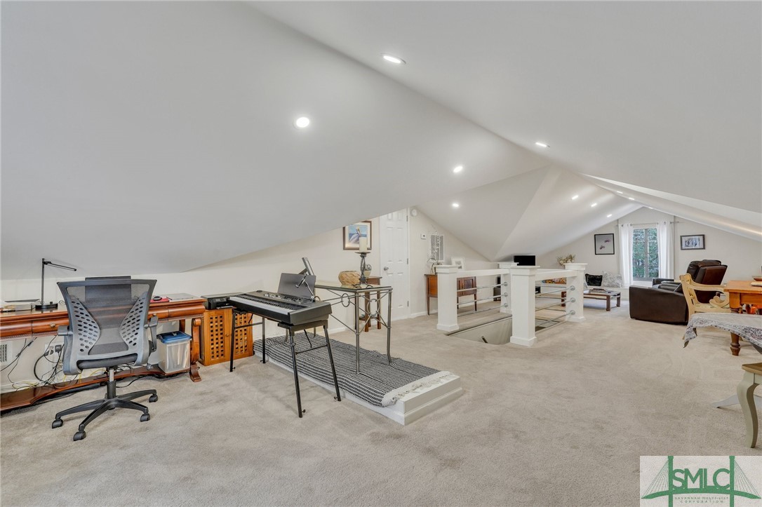 6 E 53rd Street