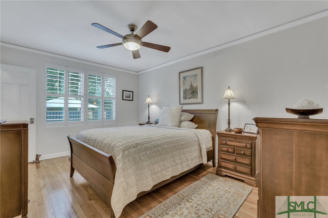 6 E 53rd Street