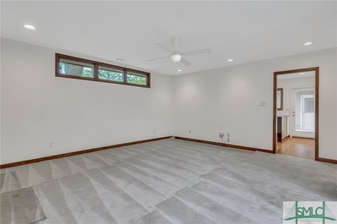 15 Monastery Road W