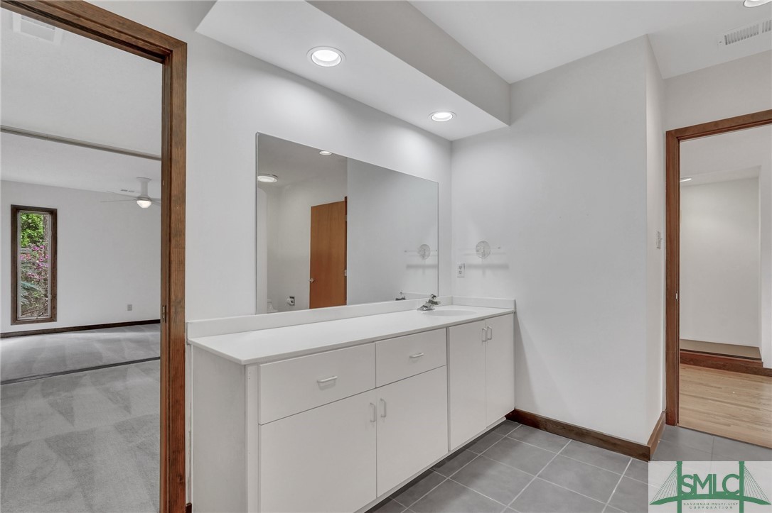 15 Monastery Road W
