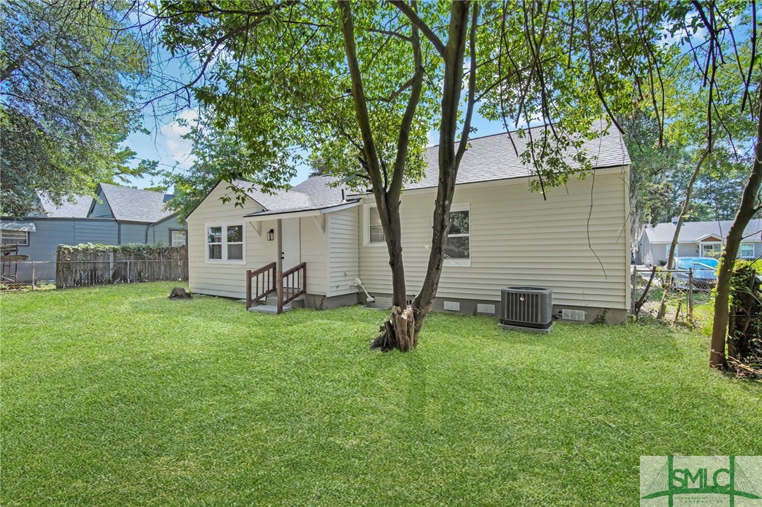 17 Oleander Avenue