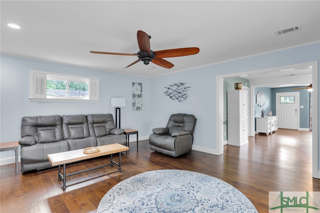 6 San Anton Drive