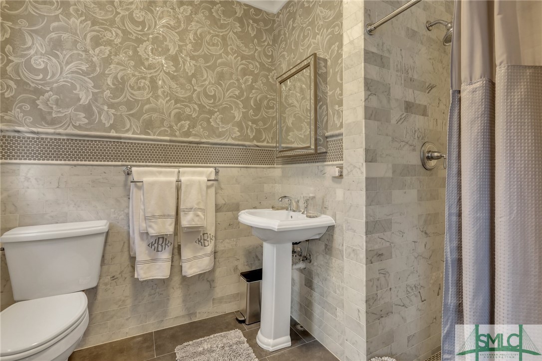 105 E 55th Street