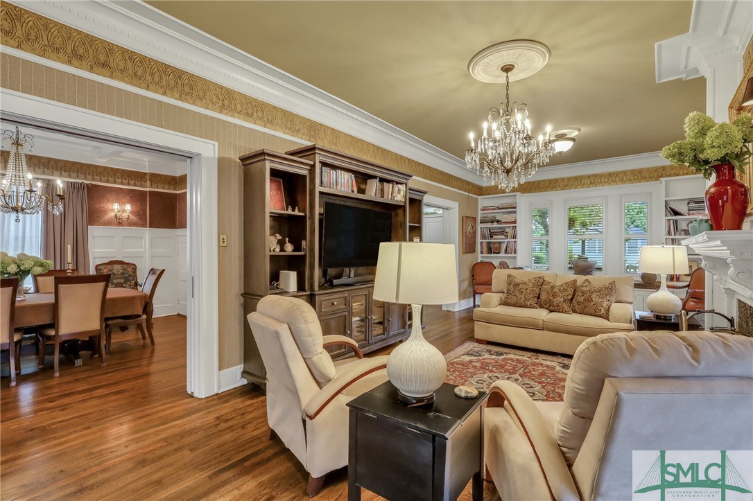105 E 55th Street