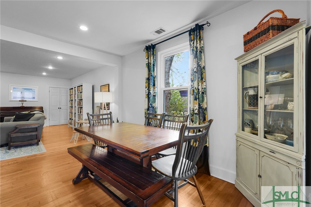 415 E 62nd Street
