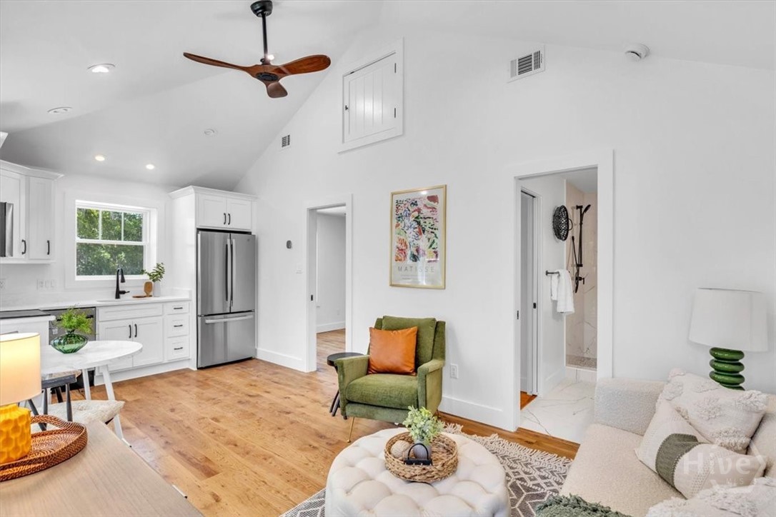 2136 & 2138 Indiana Avenue