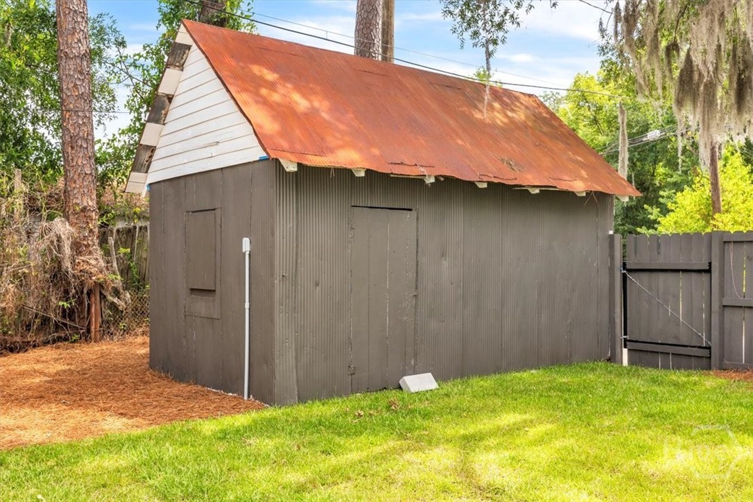 2136 & 2138 Indiana Avenue