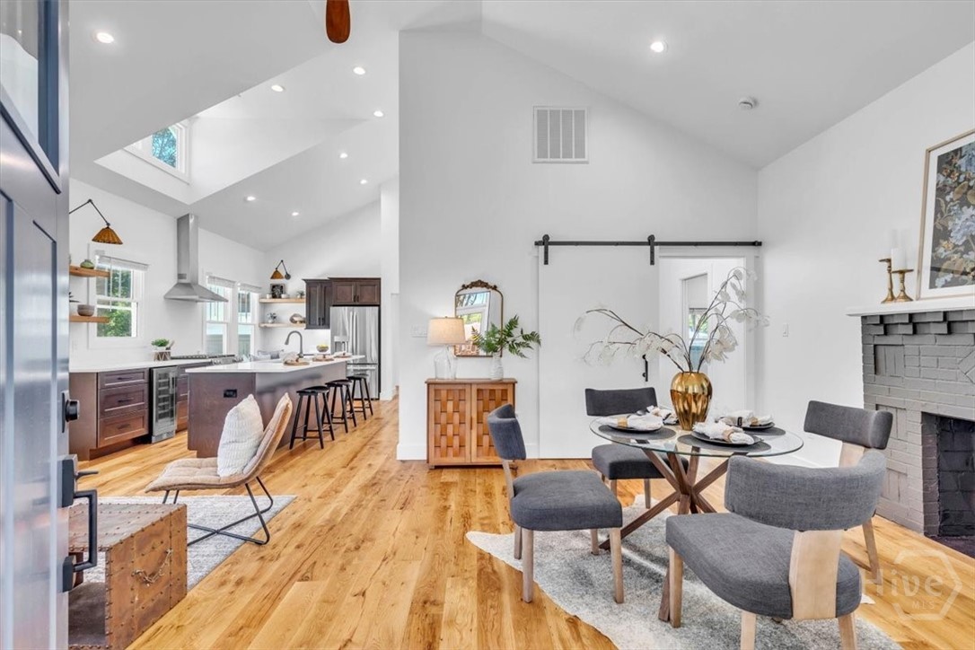 2136 & 2138 Indiana Avenue