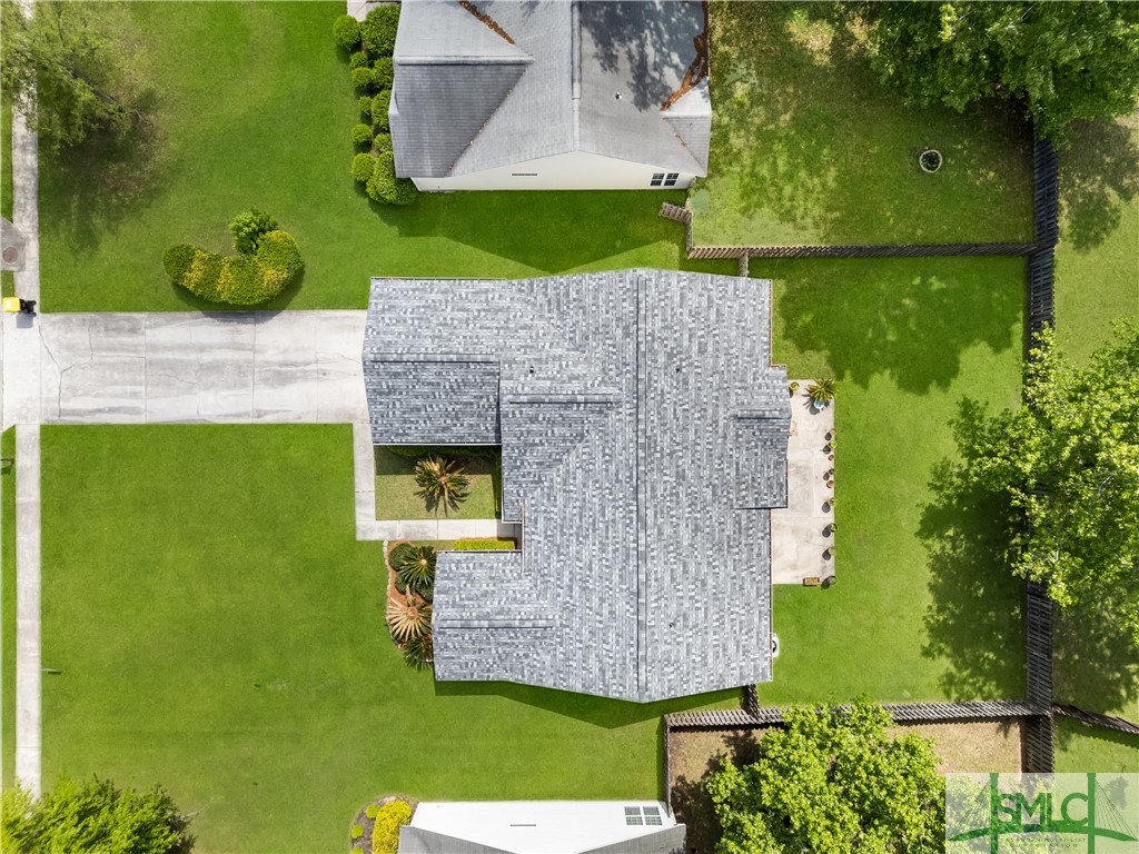 1557 Bradley Boulevard