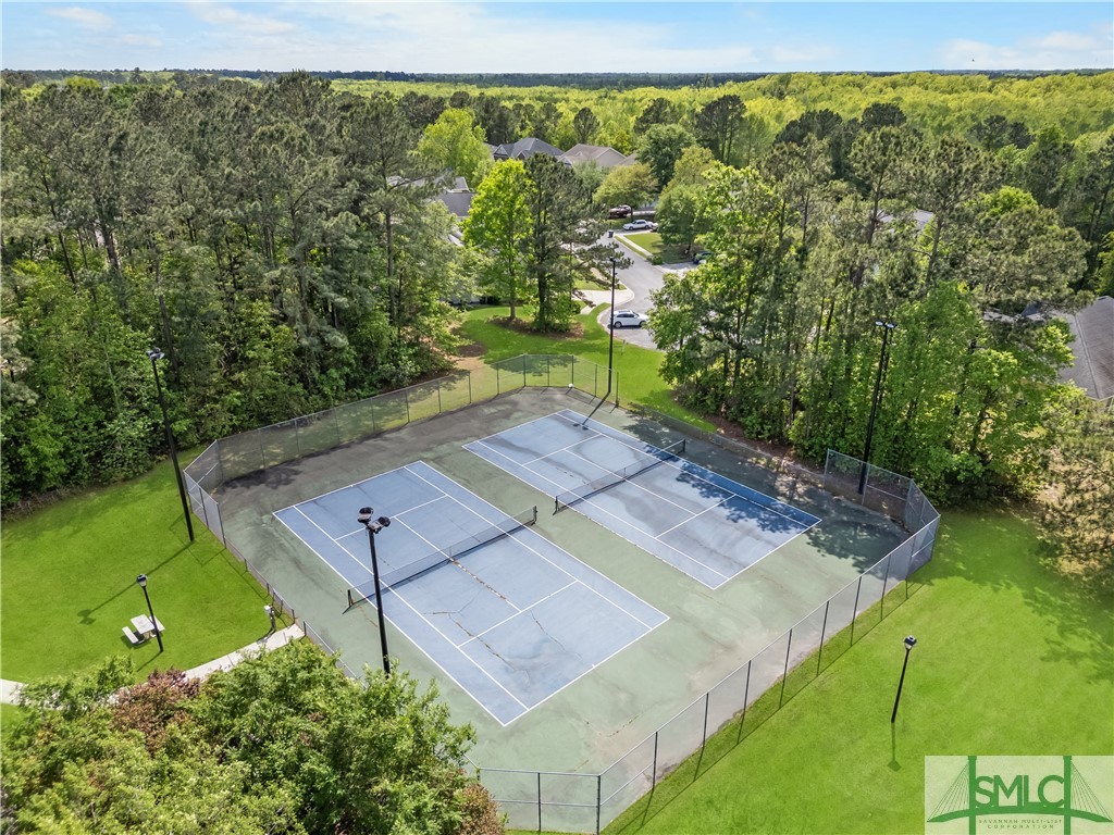 1557 Bradley Boulevard