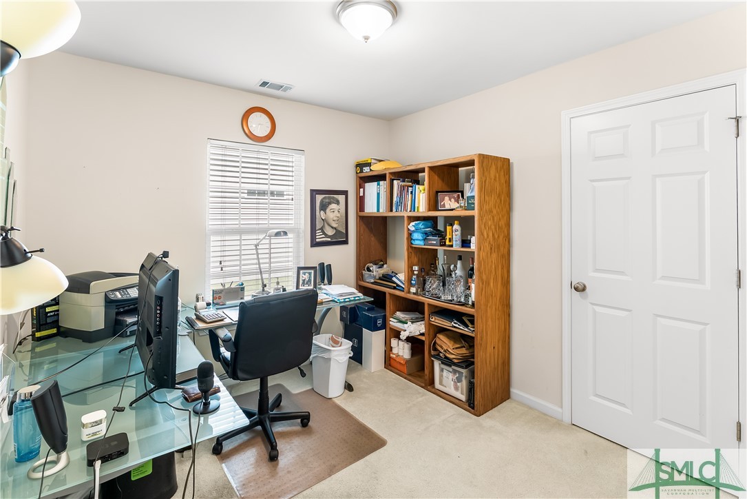 1557 Bradley Boulevard