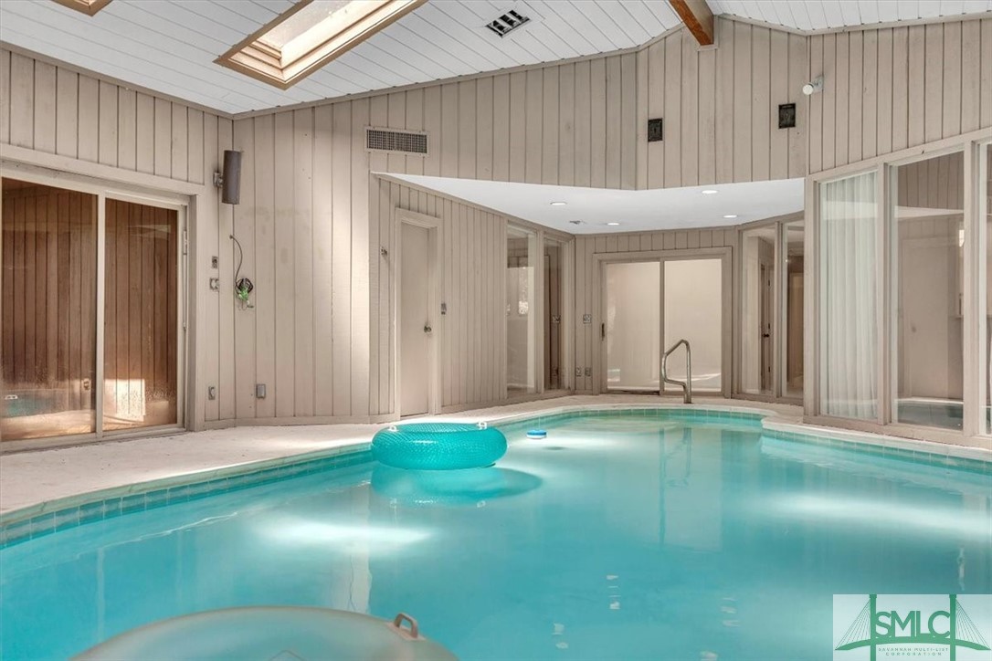 11 Fat Friars Retreat