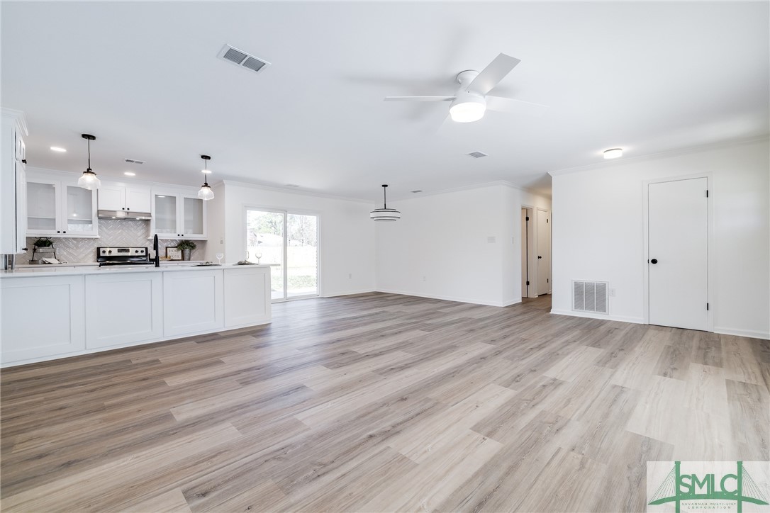 9791 Whitefield Avenue