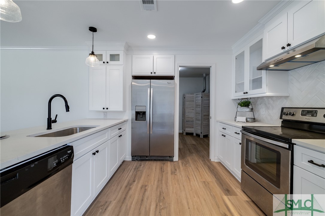 9791 Whitefield Avenue