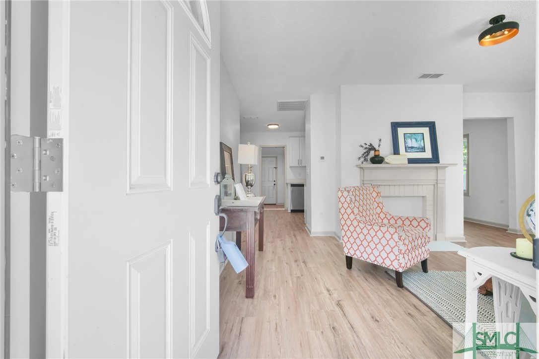 17 Oleander Avenue