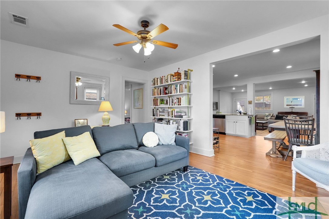 415 E 62nd Street