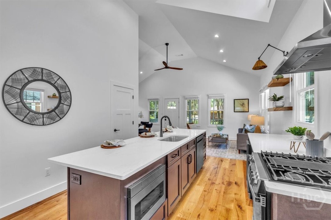 2136 & 2138 Indiana Avenue