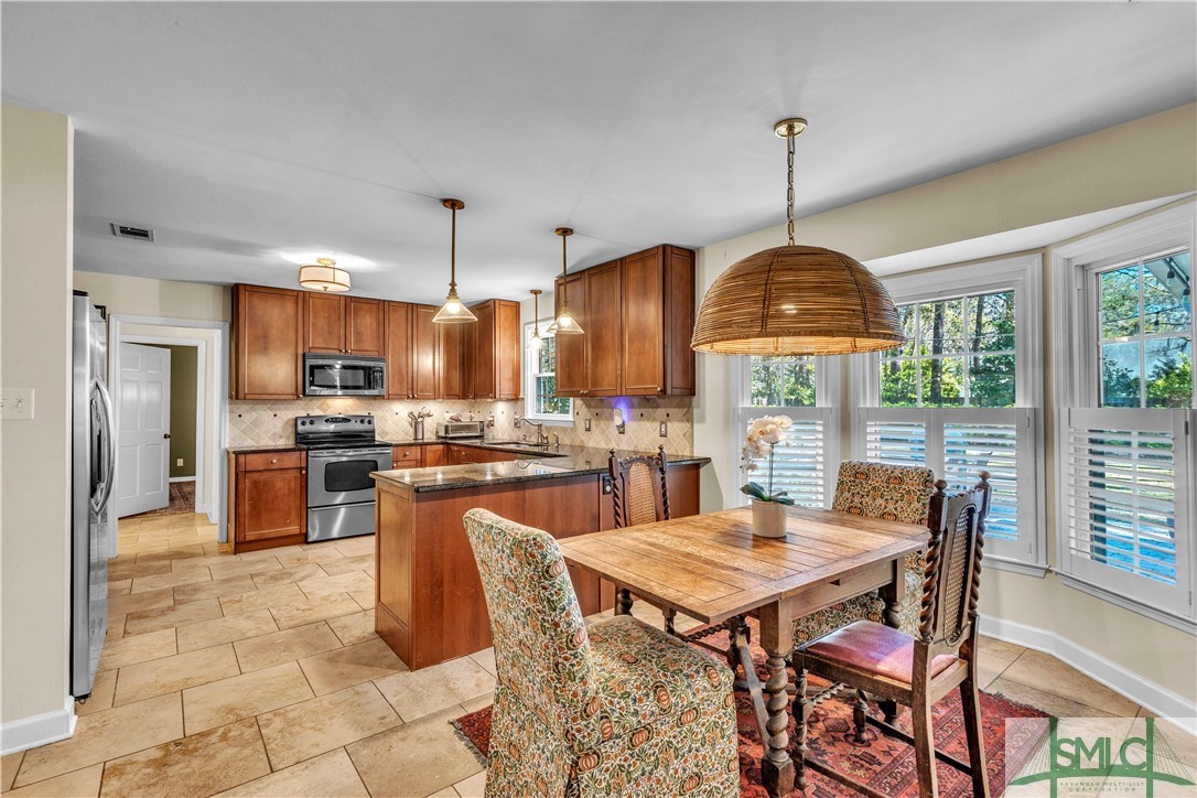 834 Meriweather Drive