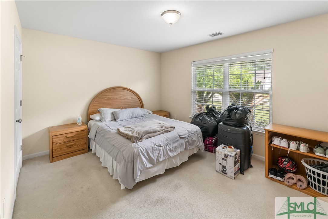 1557 Bradley Boulevard