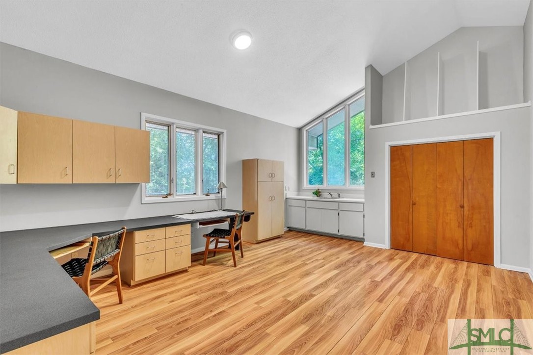 11 Fat Friars Retreat