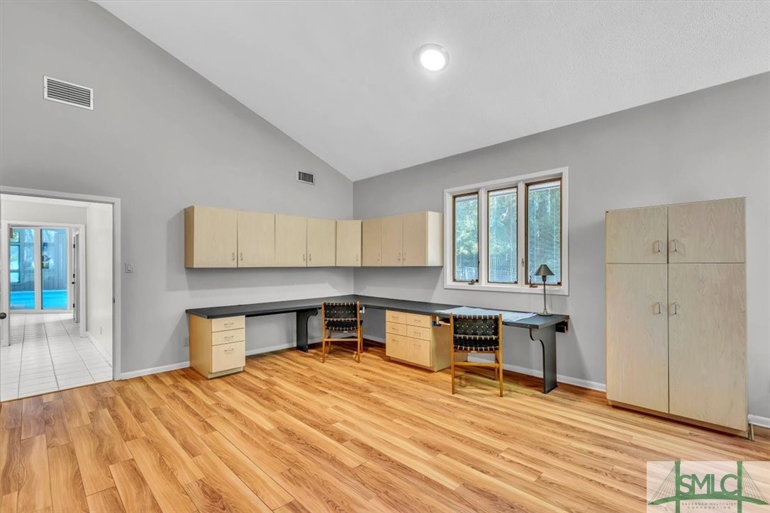 11 Fat Friars Retreat