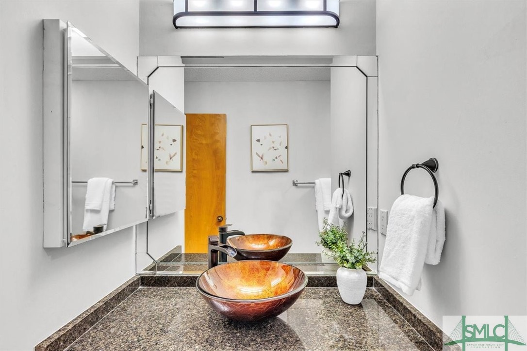 11 Fat Friars Retreat