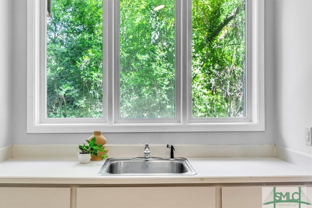 11 Fat Friars Retreat