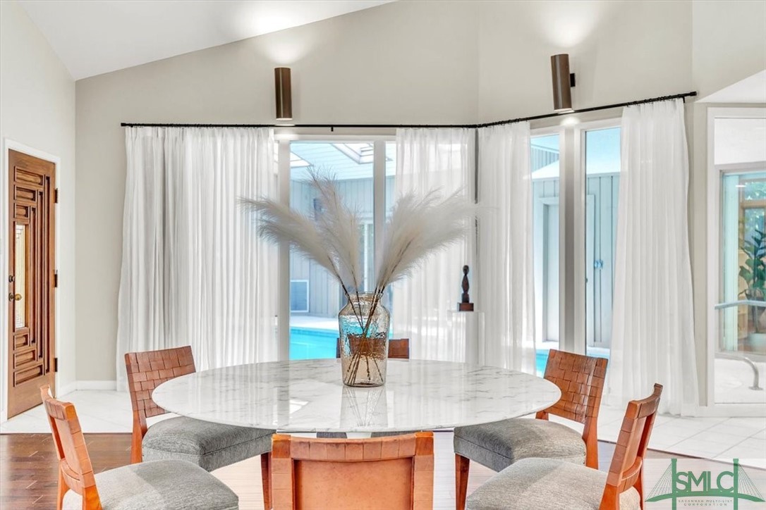 11 Fat Friars Retreat