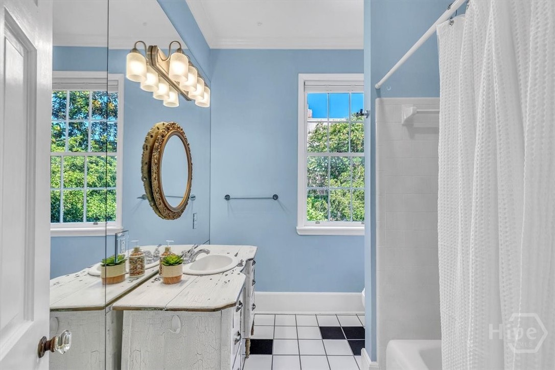 415 Price Street C