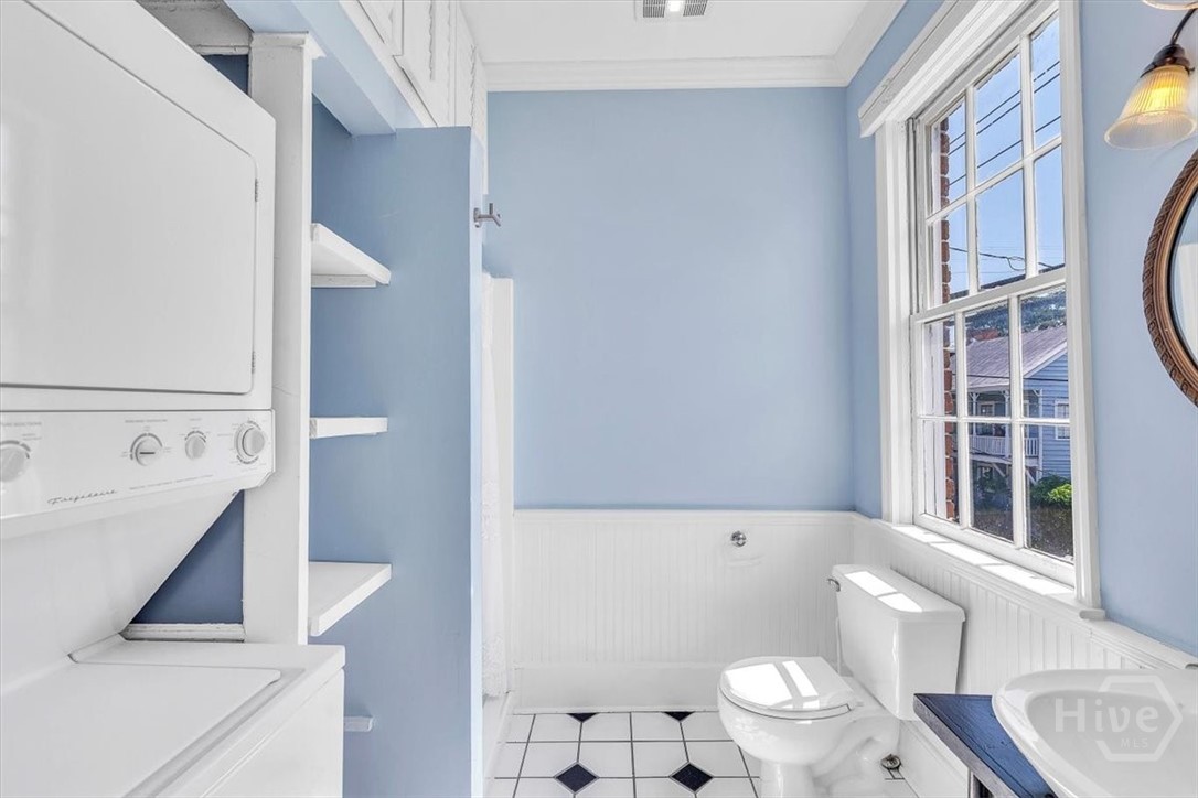 415 Price Street C