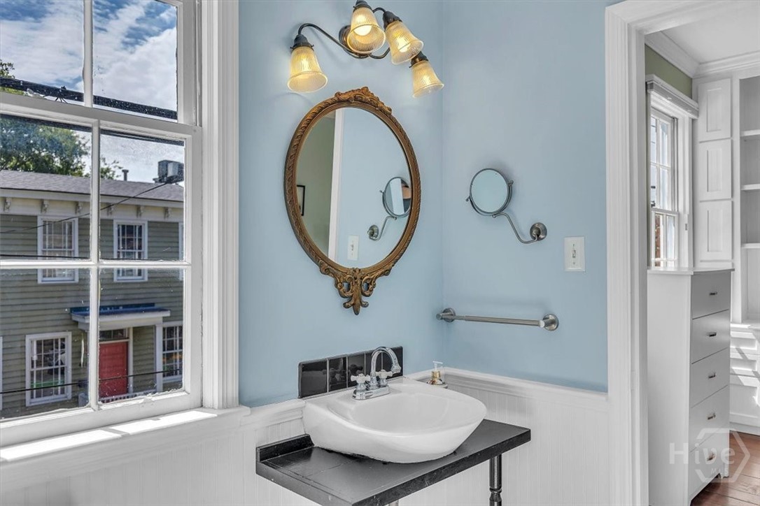 415 Price Street C