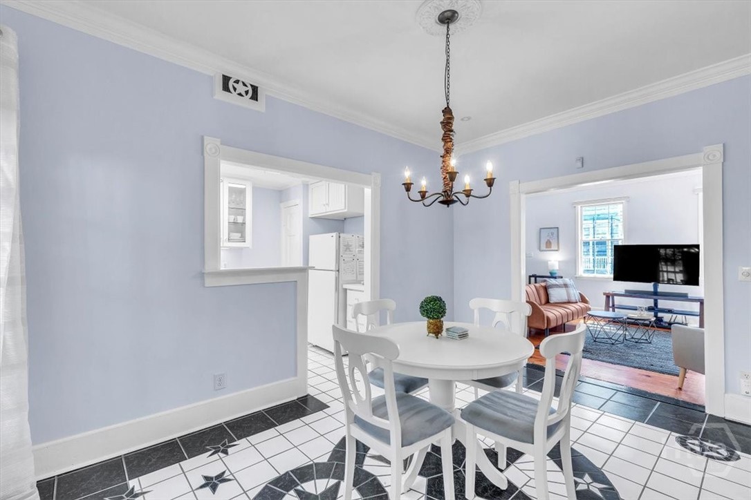 415 Price Street C