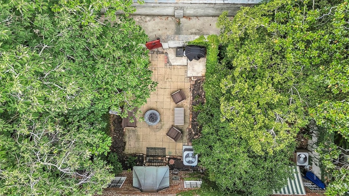 415 Price Street C