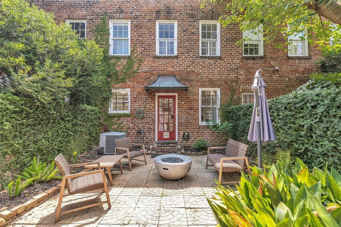 415 Price Street C
