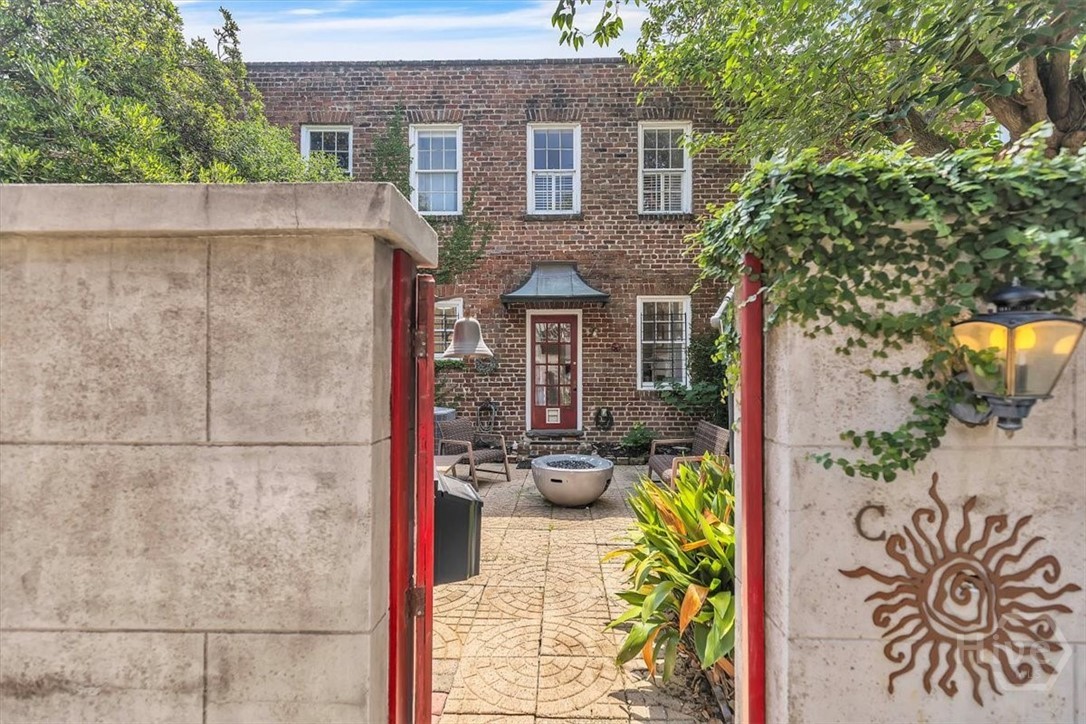 415 Price Street C