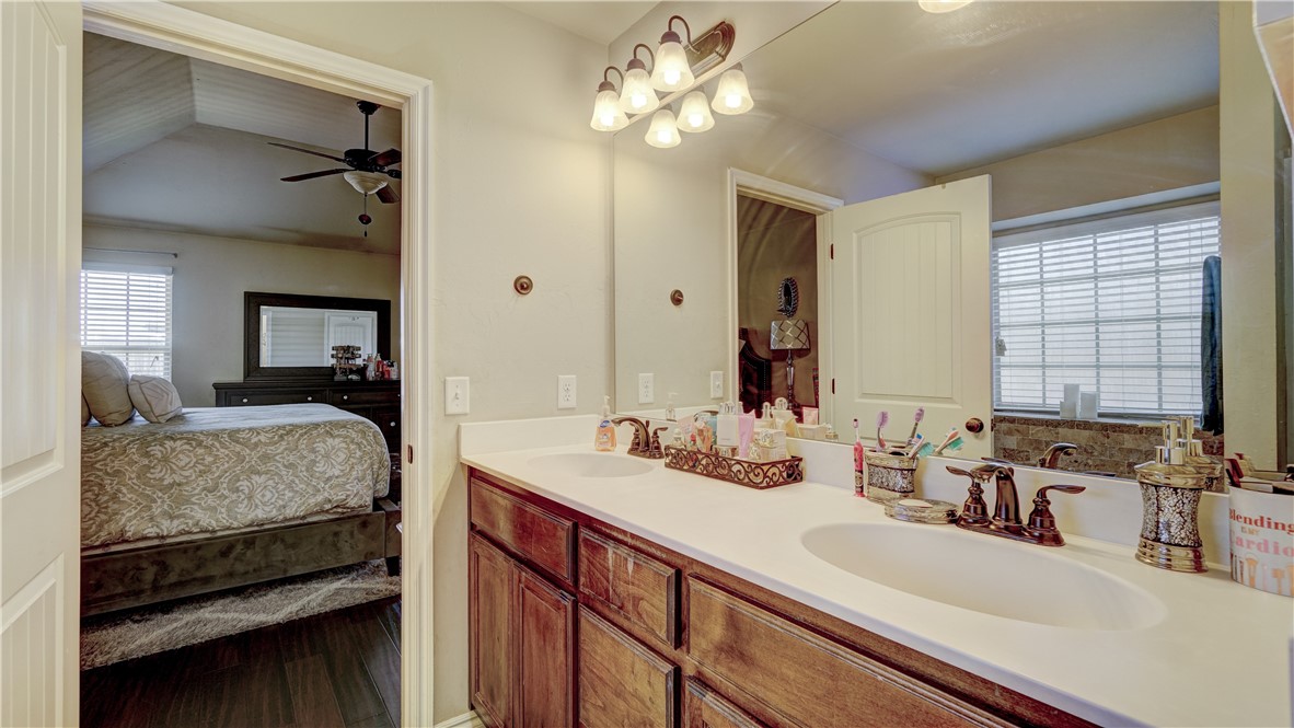 1613 NW 125th Street
