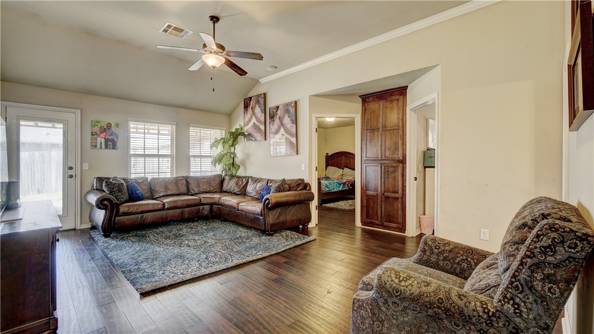 1613 NW 125th Street