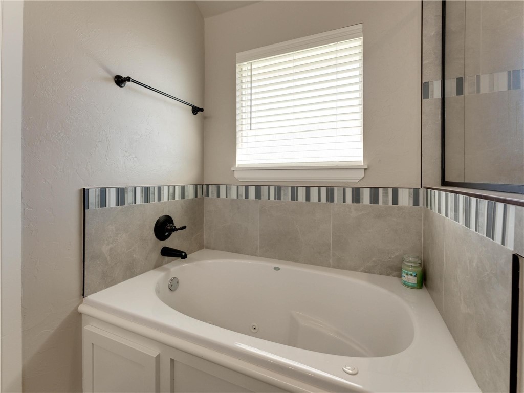 12013 SW 45th Terrace