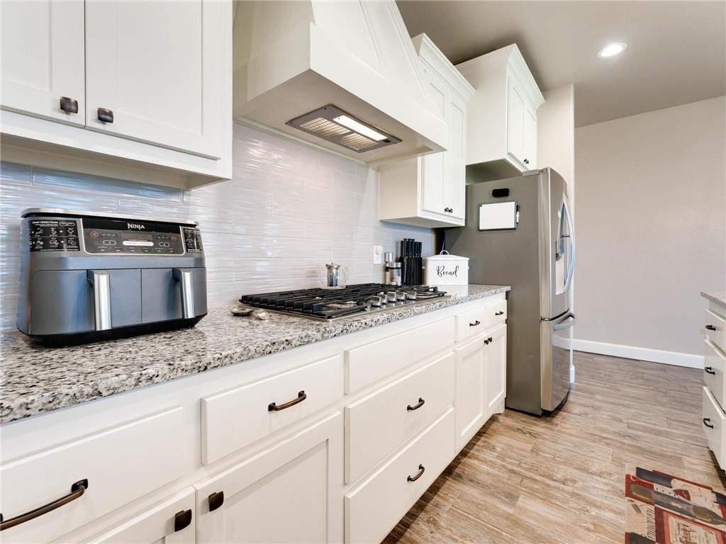 12013 SW 45th Terrace