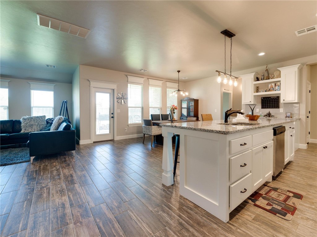 12013 SW 45th Terrace