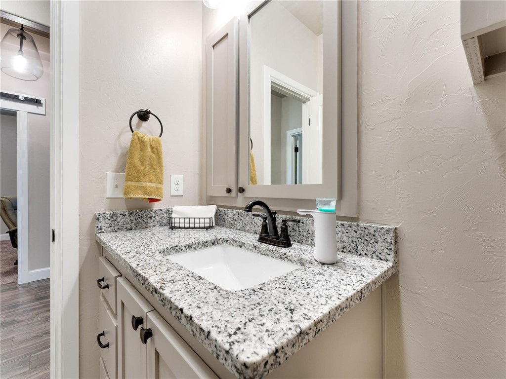 12013 SW 45th Terrace