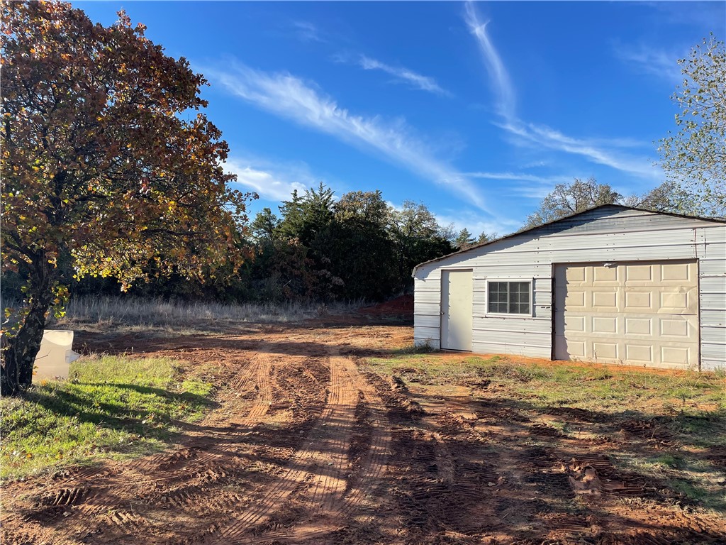 12221 Bryant Lane