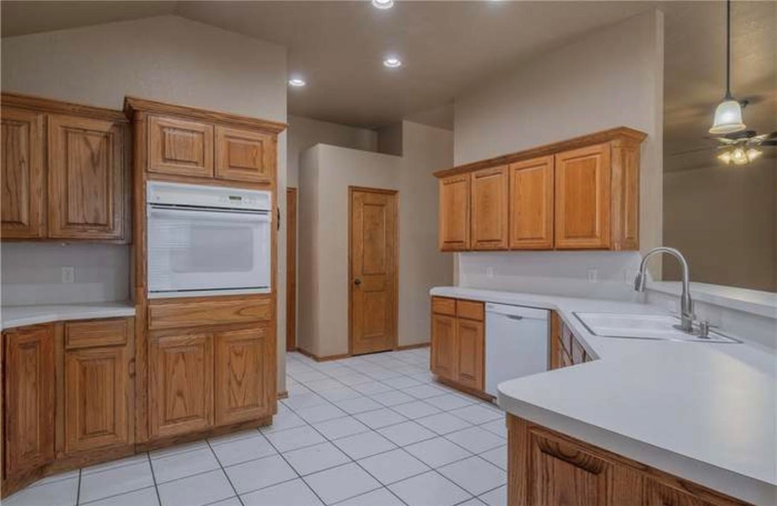 600 SW 153rd Street