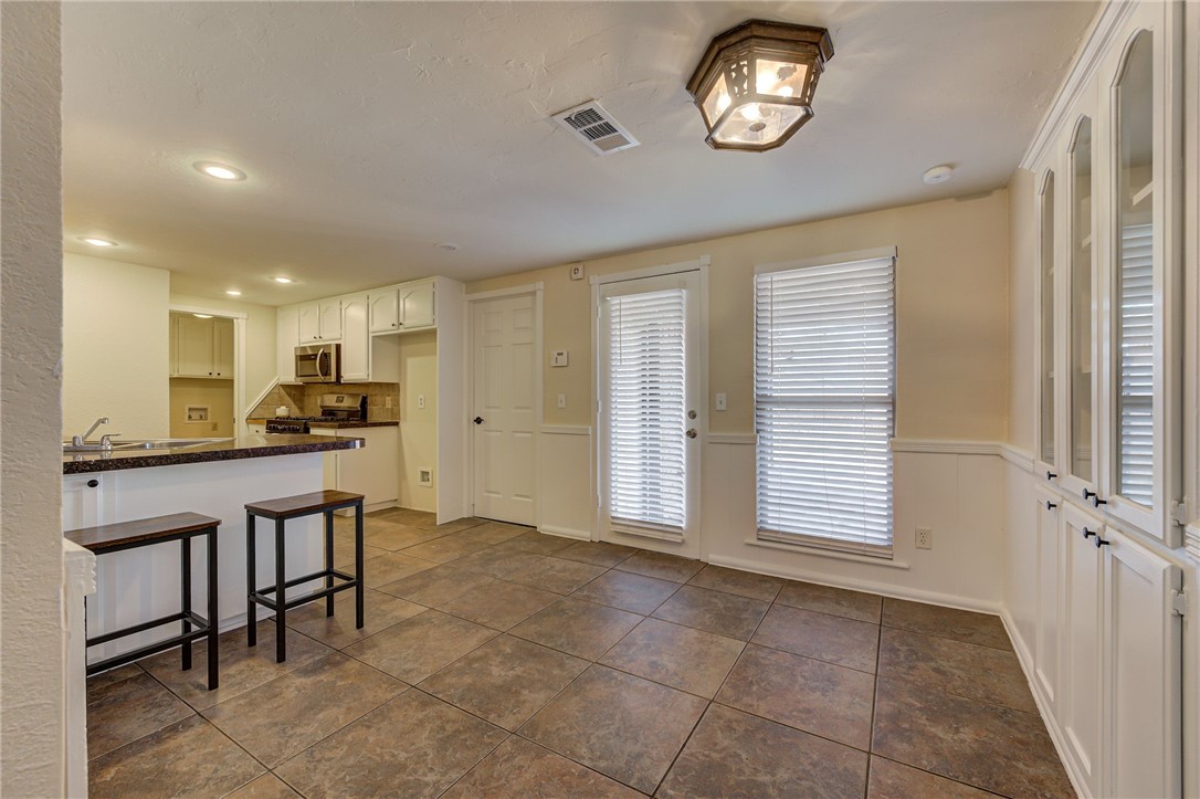 2139 Parkview Drive
