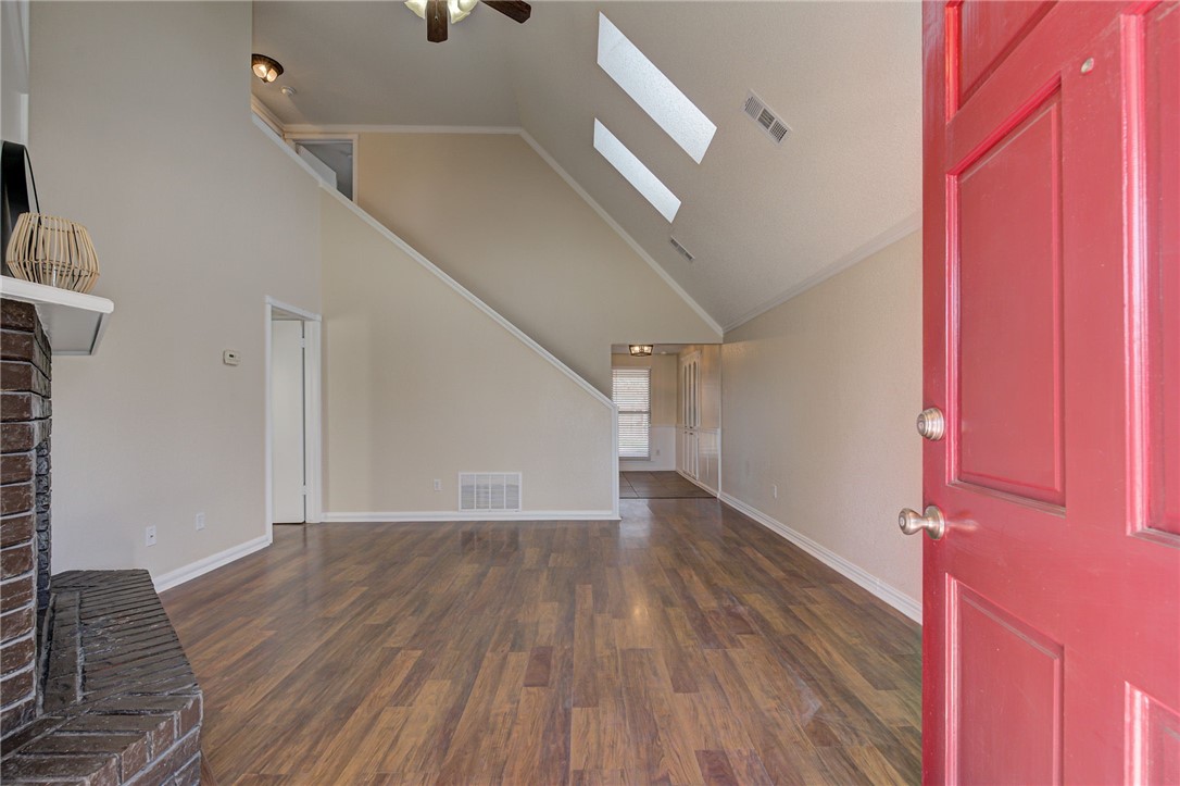 2139 Parkview Drive
