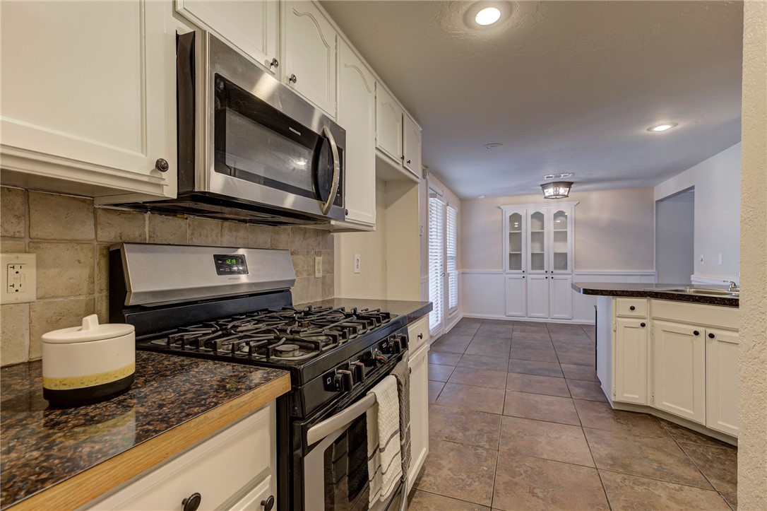 2139 Parkview Drive